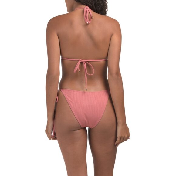 ESCAPE TO PARADISE - Picture 2 of 2